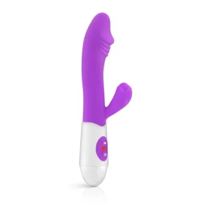 Le vibromasseur rabbit waterproof violet de Yoba dispose de 10 programmes pour 10 plaisirs différents.